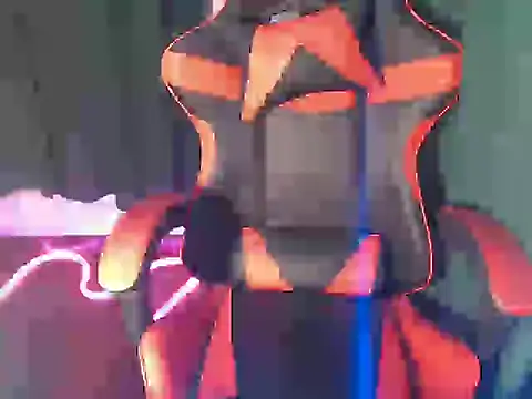 Enchantressxshaira online show from December 19, 8:21 am