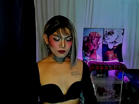 kimmy slut online show from October 10, 7:13 pm