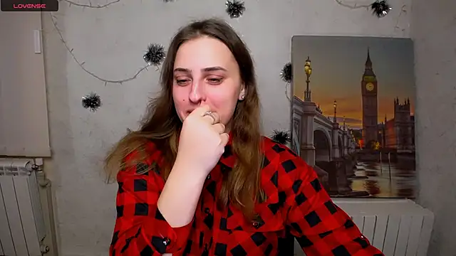 AmandaDimond  online show from January 13, 1:49 pm