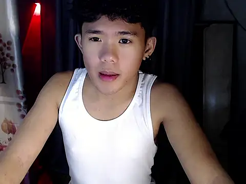 Snapshot of twink_asianbunny chatting on September 20, 5:47 pm twink asianbunny online show from September 20, 5:47 pm