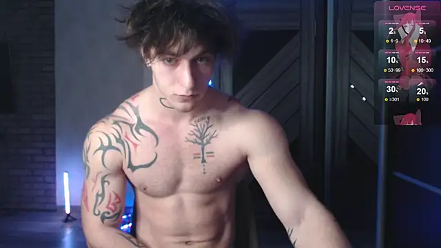 Snapshot of Brendan__Piks chatting on December 17, 8:09 am Brendan Piks online show from December 17, 8:09 am