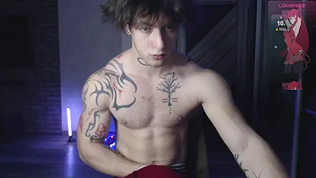 Snapshot of Brendan__Piks chatting on December 23, 8:45 am Brendan Piks online show from December 23, 8:45 am