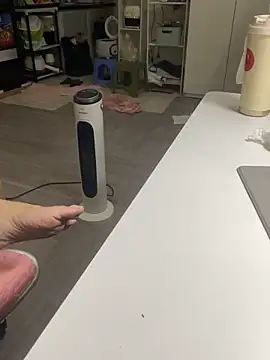 Snapshot of Mina048 chatting on November 17, 7:58 am Mina048 online show from November 17, 7:58 am