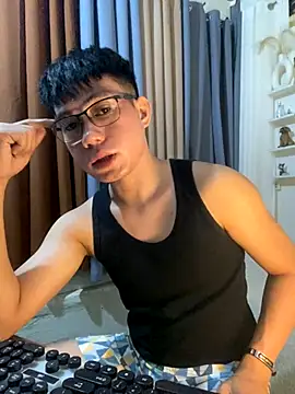 xshyboyx online show from December 3, 12:03 pm