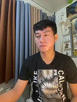 xshyboyx online show from February 5, 2:38 am