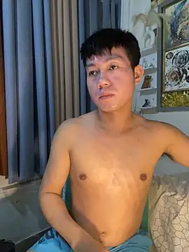 xshyboyx online show from February 13, 3:41 pm