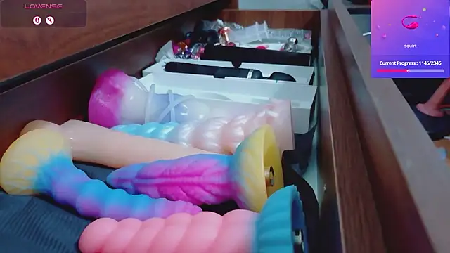 Hotkittylove online show from March 9, 3:38 pm