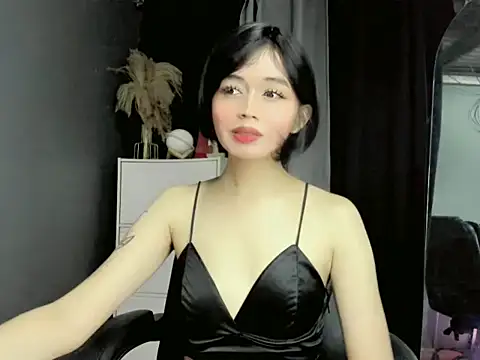 Snapshot of LexiLove chatting on October 16, 12:17 pm LexiLove online show from October 16, 12:17 pm