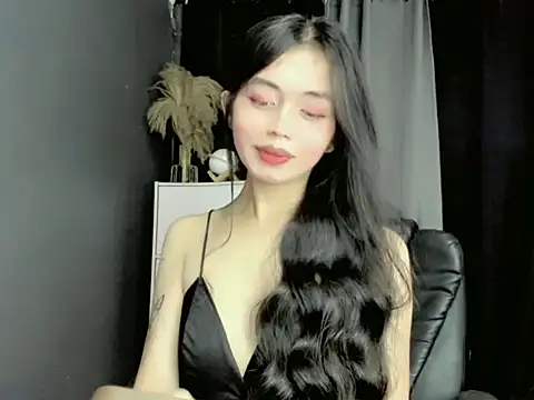 Snapshot of LexiLove chatting on November 14, 9:41 am LexiLove online show from November 14, 9:41 am