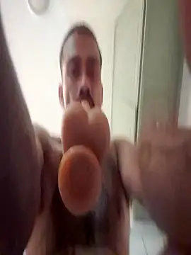 Snapshot of Cnutt310 chatting on November 11, 1:49 am Cnutt310 online show from November 11, 1:49 am