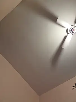 Snapshot of Cnutt310 chatting on January 6, 10:01 pm Cnutt310 online show from January 6, 10:01 pm