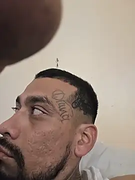 Snapshot of Cnutt310 chatting on February 1, 5:00 pm Cnutt310 online show from February 1, 5:00 pm