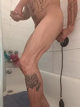 Cnutt310 online show from April 13, 12:49 am