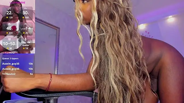 Snapshot of Kollinn_ chatting on February 6, 1:10 am Kollinn online show from February 6, 1:10 am