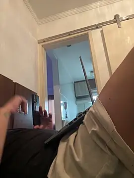 jeff pepoer online show from February 12, 12:00 pm