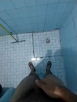 Snapshot of Novinhoamacoroas1002 chatting on April 13, 1:11 am Novinhoamacoroas1002 online show from April 13, 1:11 am