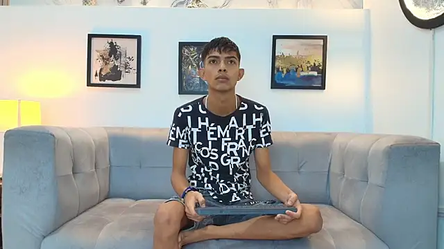 PRETTY SEX1 online show from December 22, 1:19 pm