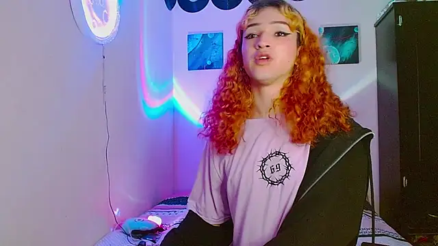 meghan devil  online show from October 22, 4:35 am