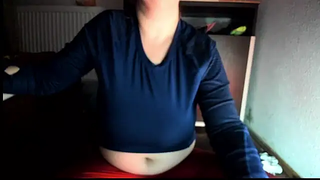 Snapshot of godesstessa chatting on December 11, 6:42 pm godesstessa online show from December 11, 6:42 pm