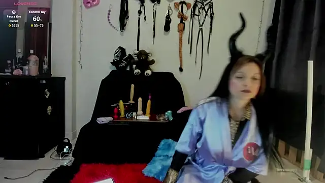 angierot2025 online show from November 14, 12:42 am