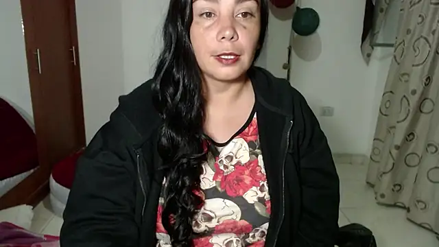 Vivian milf paint online show from September 13, 3:17 am