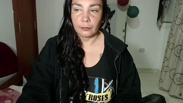 Vivian milf paint online show from September 18, 3:30 am