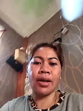 sexybitch 02 online show from March 18, 11:08 pm