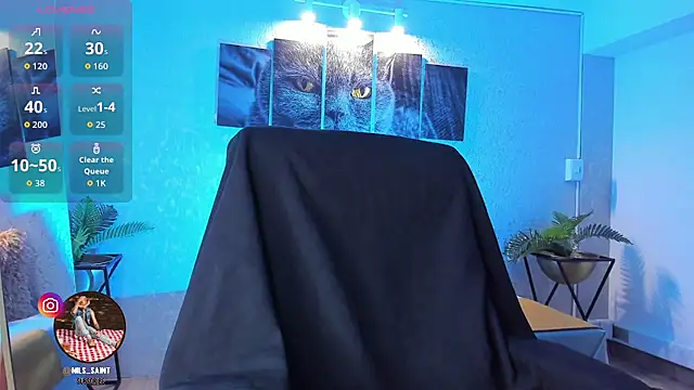 nils saint online show from January 9, 4:04 am