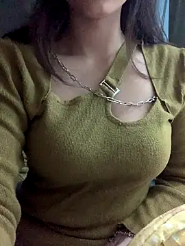 Snapshot of Zika_23 chatting on December 14, 3:39 pm Zika 23 online show from December 14, 3:39 pm