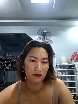 lustlushlady6 online show from December 3, 8:51 pm