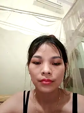 Snapshot of Ocnguyety chatting on October 17, 12:52 pm Ocnguyety online show from October 17, 12:52 pm