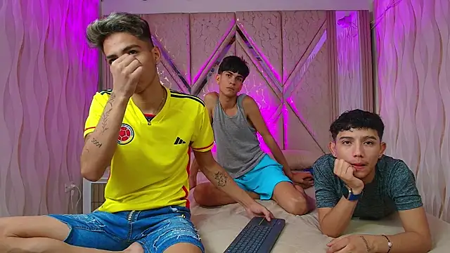 The slim boyss3 online show from September 24, 1:25 pm