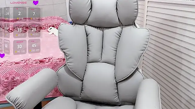 Holiland online show from January 13, 1:00 am