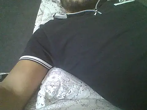 Snapshot of Sexyxxxboy99 chatting on October 5, 6:23 am Sexyxxxboy99 online show from October 5, 6:23 am