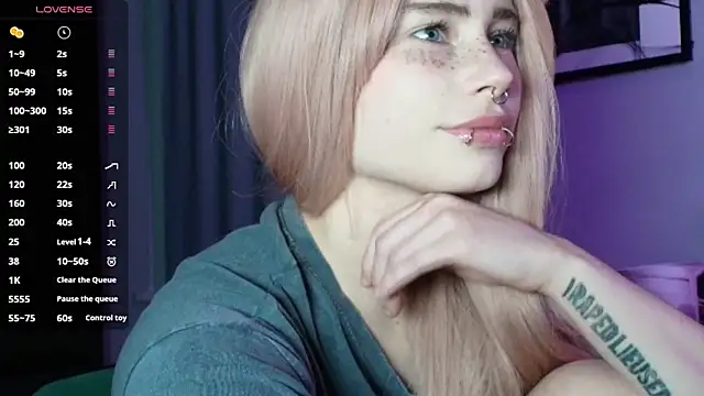 PieraMarch online show from October 23, 7:01 pm