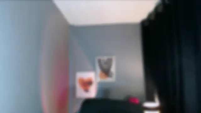 Snapshot of AiraCumSlut chatting on May 16, 12:18 am AiraCumSlut online show from May 16, 12:18 am