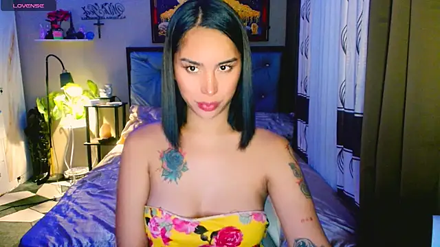 Franchesca Trans online show from November 4, 1:48 am