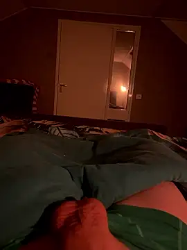 Snapshot of dutch_girl_lover chatting on January 18, 9:35 am dutch girl lover online show from January 18, 9:35 am