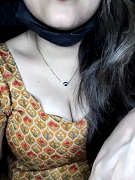 Horny Shalu online show from March 13, 6:42 am