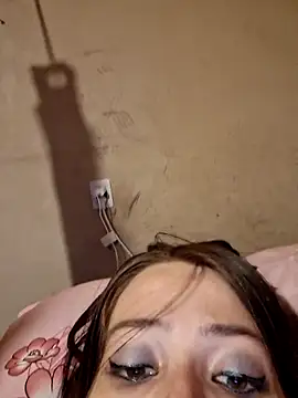 Tudiablita21 online show from March 15, 2:39 am