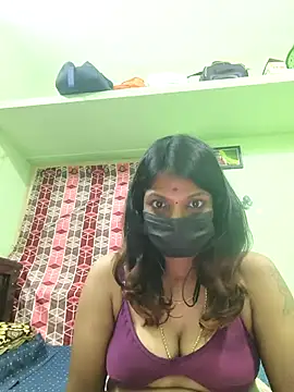 Snapshot of Tamil_Ishu chatting on October 25, 8:03 pm Tamil Ishu online show from October 25, 8:03 pm