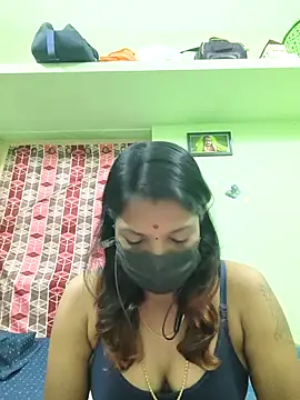 Snapshot of Tamil_Ishu chatting on October 27, 7:23 am Tamil Ishu online show from October 27, 7:23 am