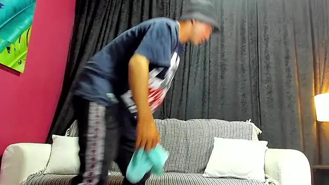 damiann wilians24 online show from September 12, 10:48 am