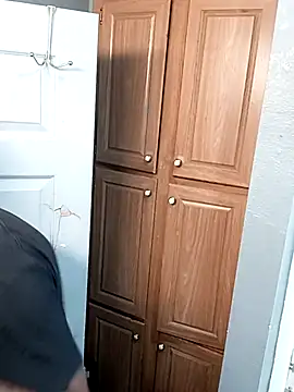 EbonyKing69 online show from January 17, 10:35 pm