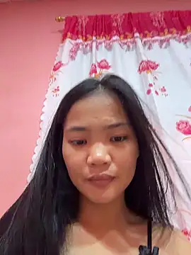 Snapshot of princess_janine chatting on October 24, 2:02 pm princess janine online show from October 24, 2:02 pm