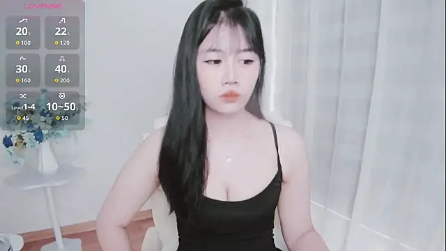 -Rose-Lucky- online show from October 8, 1:25 am