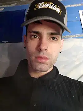 Snapshot of Demian24_ chatting on October 30, 11:00 am Demian24 online show from October 30, 11:00 am