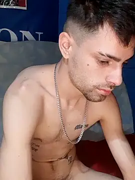 Snapshot of Demian24_ chatting on November 18, 11:15 pm Demian24 online show from November 18, 11:15 pm