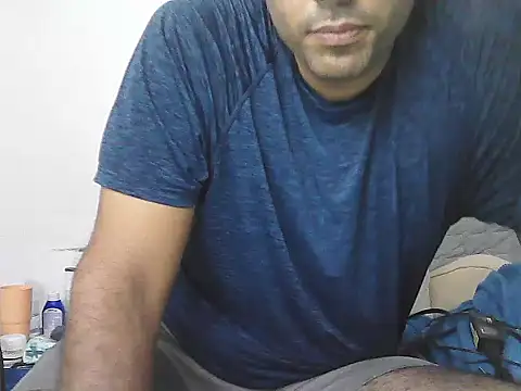 Snapshot of morenocabro10 chatting on January 10, 7:15 pm morenocabro10 online show from January 10, 7:15 pm