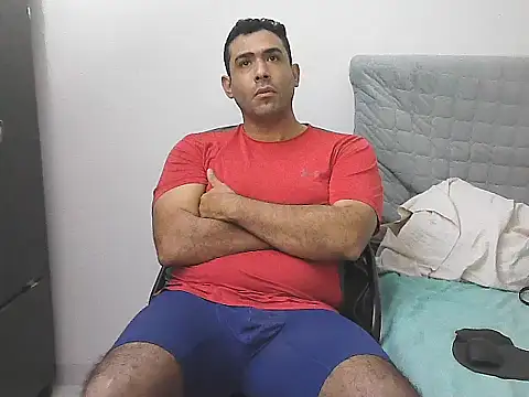 Snapshot of morenocabro10 chatting on April 12, 6:57 pm morenocabro10 online show from April 12, 6:57 pm